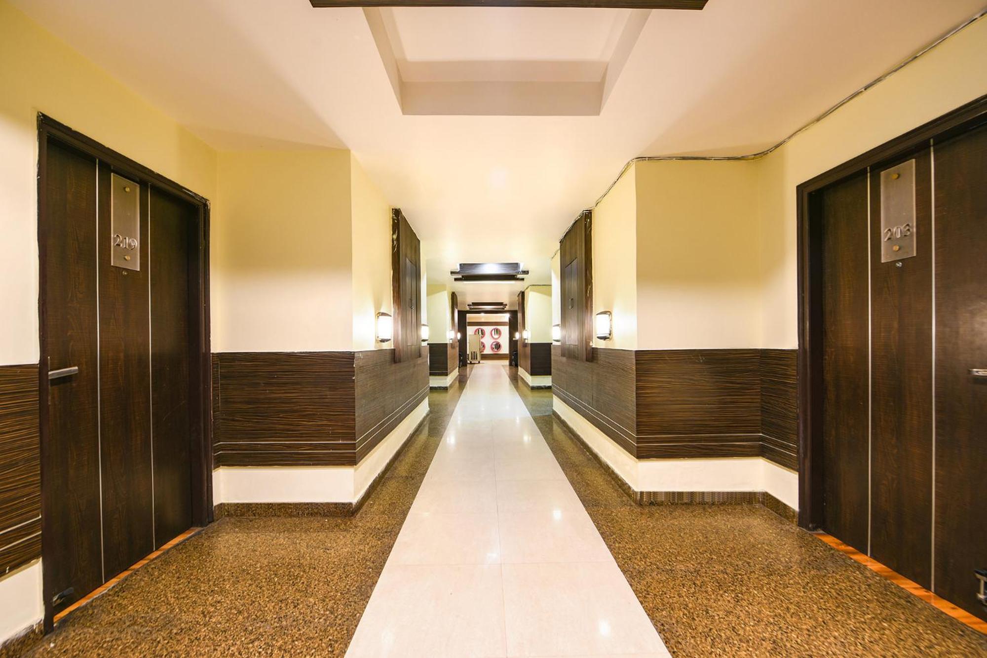 Fabhotel West View Ghaziabad Bagian luar foto